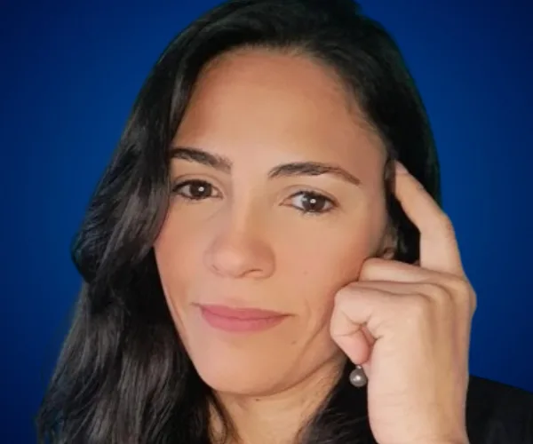 Fabiana Matos — Conferencista de Cultura Organizacional